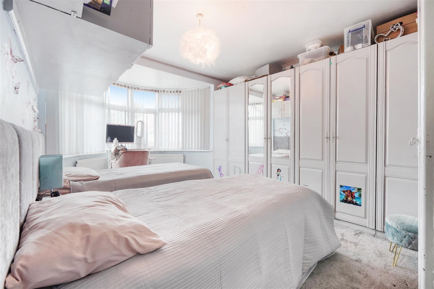 Images for Greencroft Road, Heston, TW5