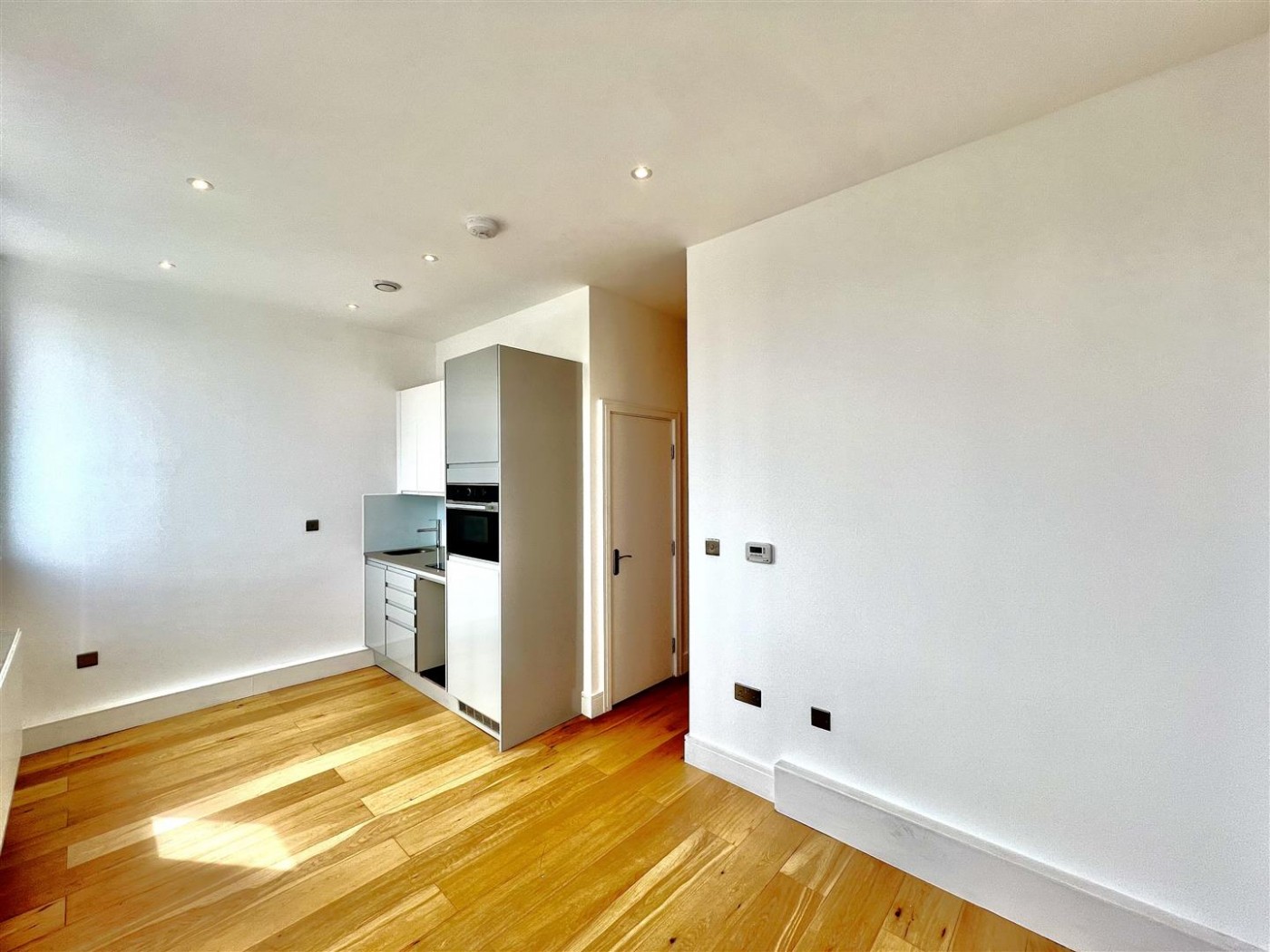 Images for Craneshaw House, Douglas Road, Hounslow, TW3