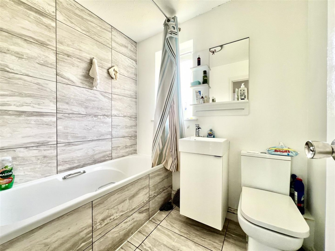 Images for Stirling Grove, Hounslow, TW3