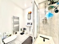 Images for Mayfair Court, Hunting Place, Heston, TW5