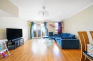 Images for Beechcroft Close, Heston, TW5