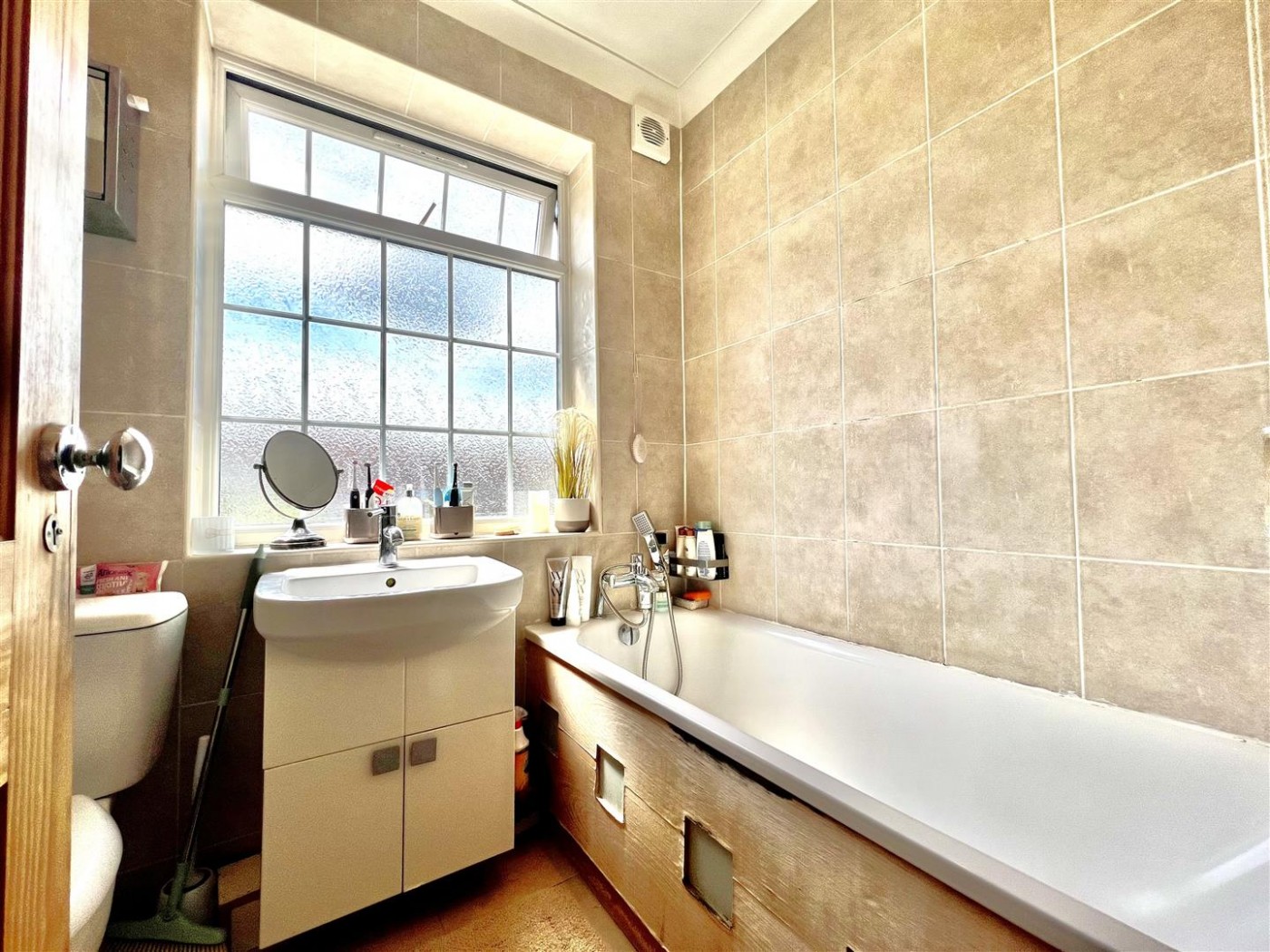 Images for Waxlow Crescent, Southall, UB1