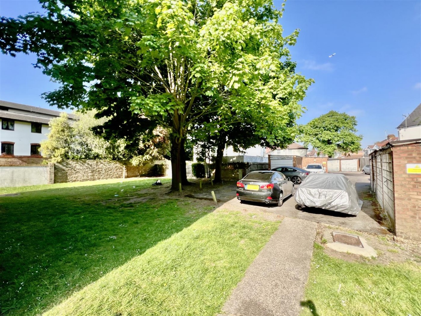 Images for Balmain Court, Lampton Road, Hounslow, TW3