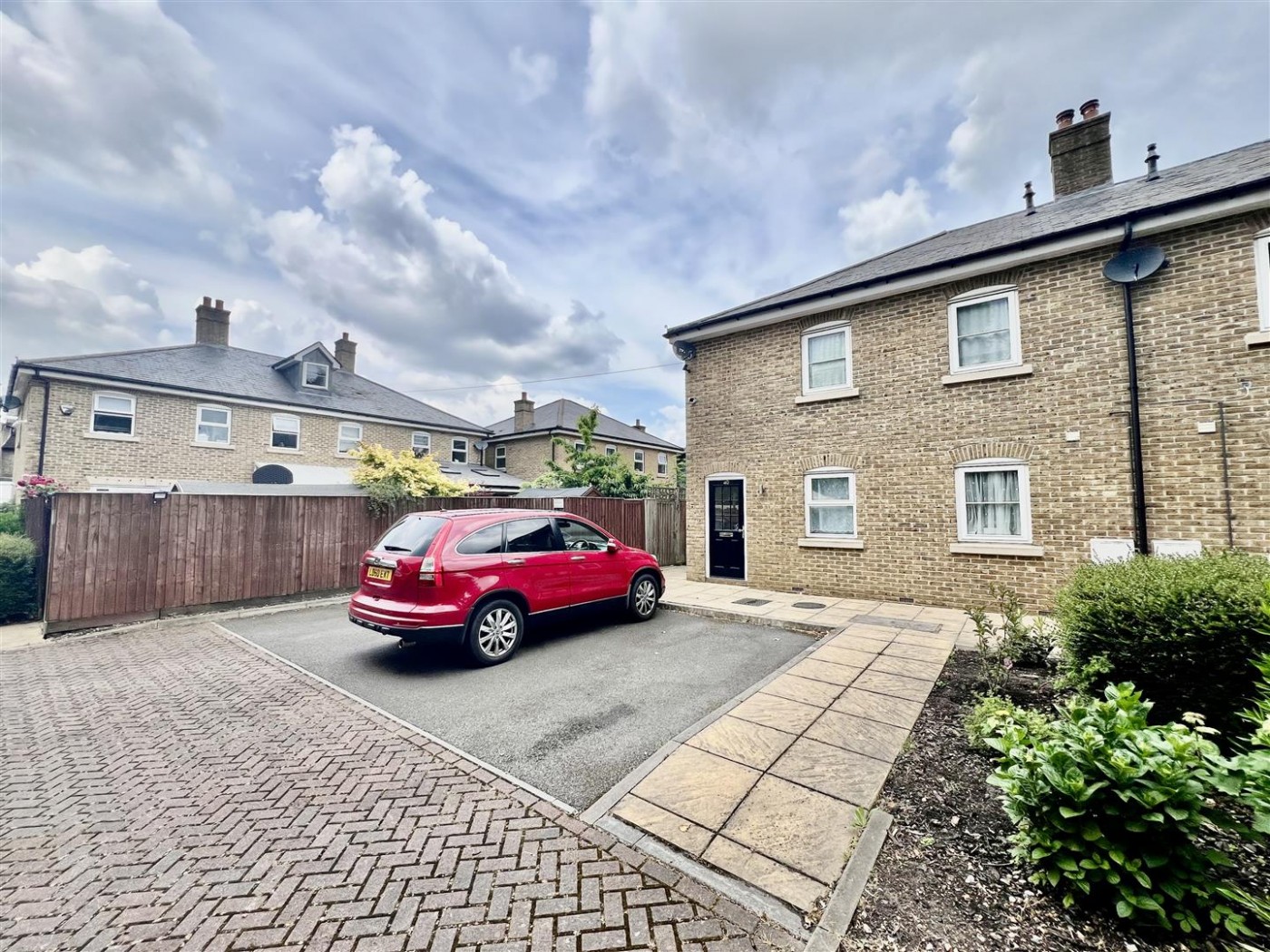 Images for Tentelow Lane, Norwood Green, UB2