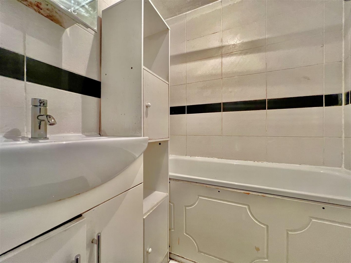 Images for Bellamy House, Biscoe Close, Heston, TW5