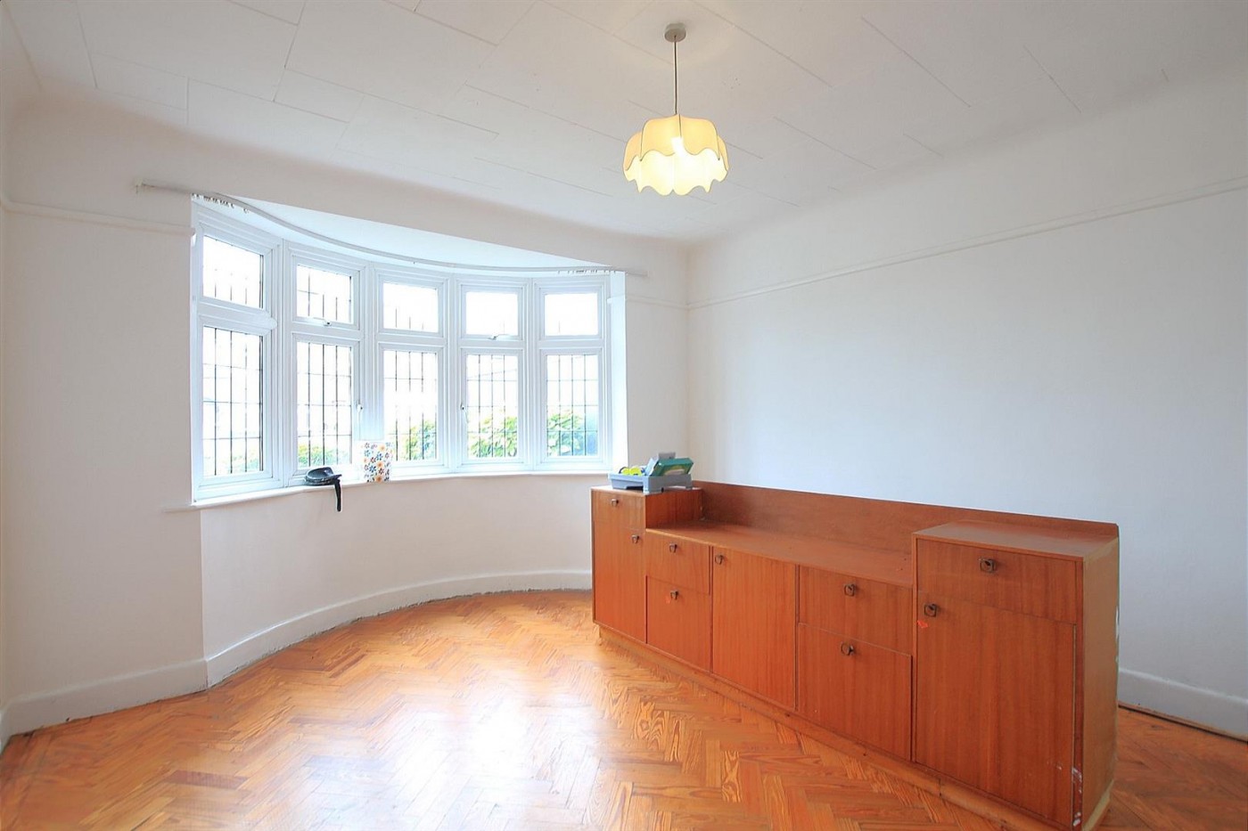 Images for Burns Way, Hounslow, TW5