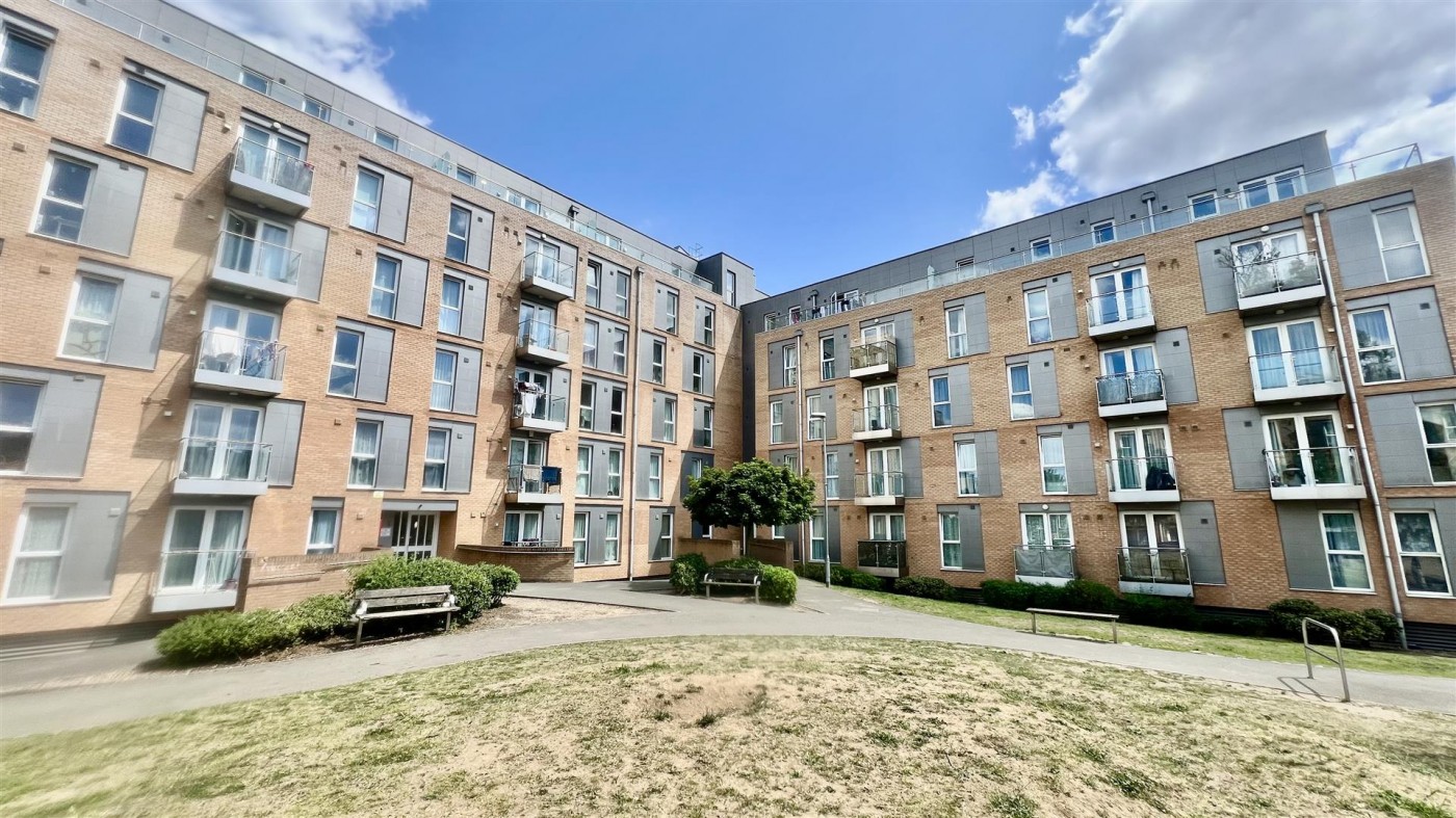Images for Molineaux Court, Pontes Avenue, Hounslow, TW3
