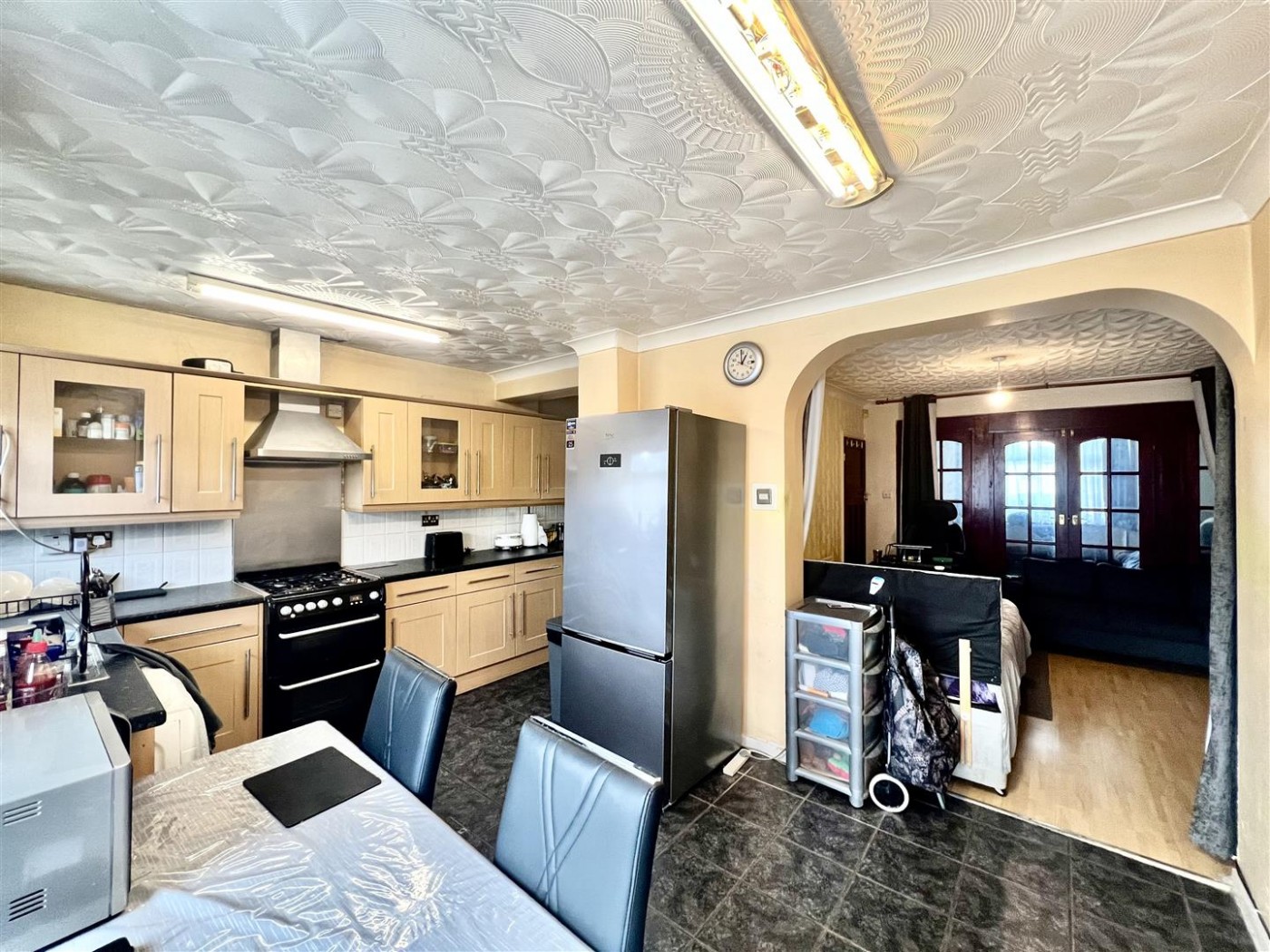 Images for Clevedon Gardens, Cranford, TW5