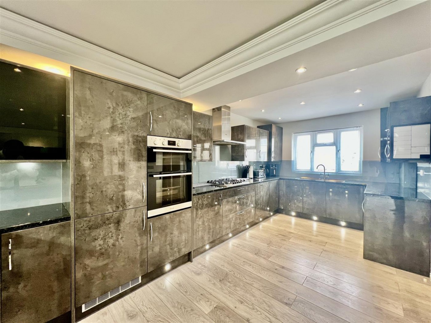 Images for Kelvin Gardens, Southall, UB1