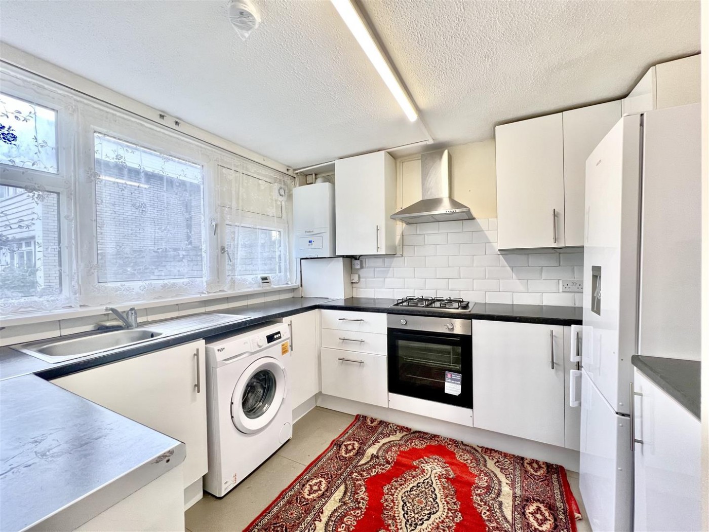 Images for Ferraro Close, Heston, TW5
