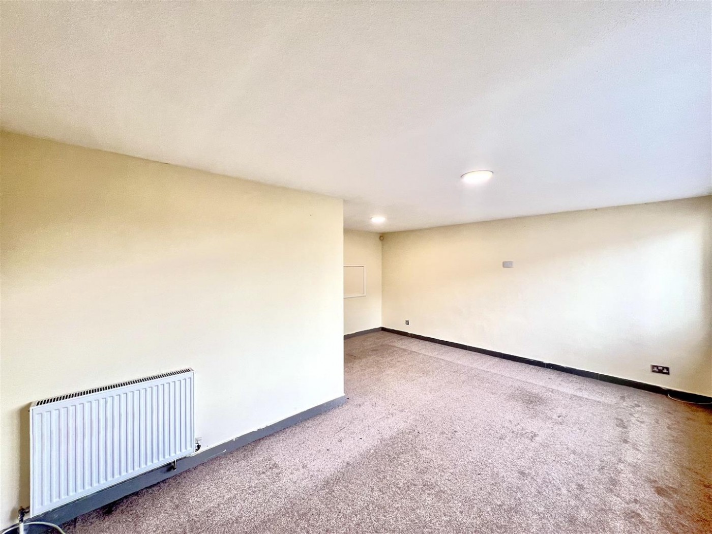 Images for Ferraro Close, Heston, TW5