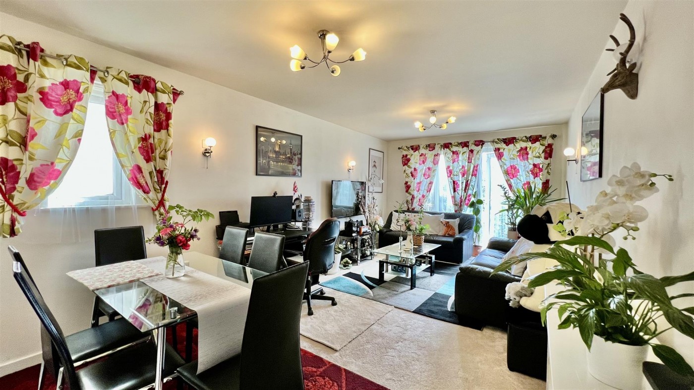 Images for Canalside Gardens, Southall, UB2