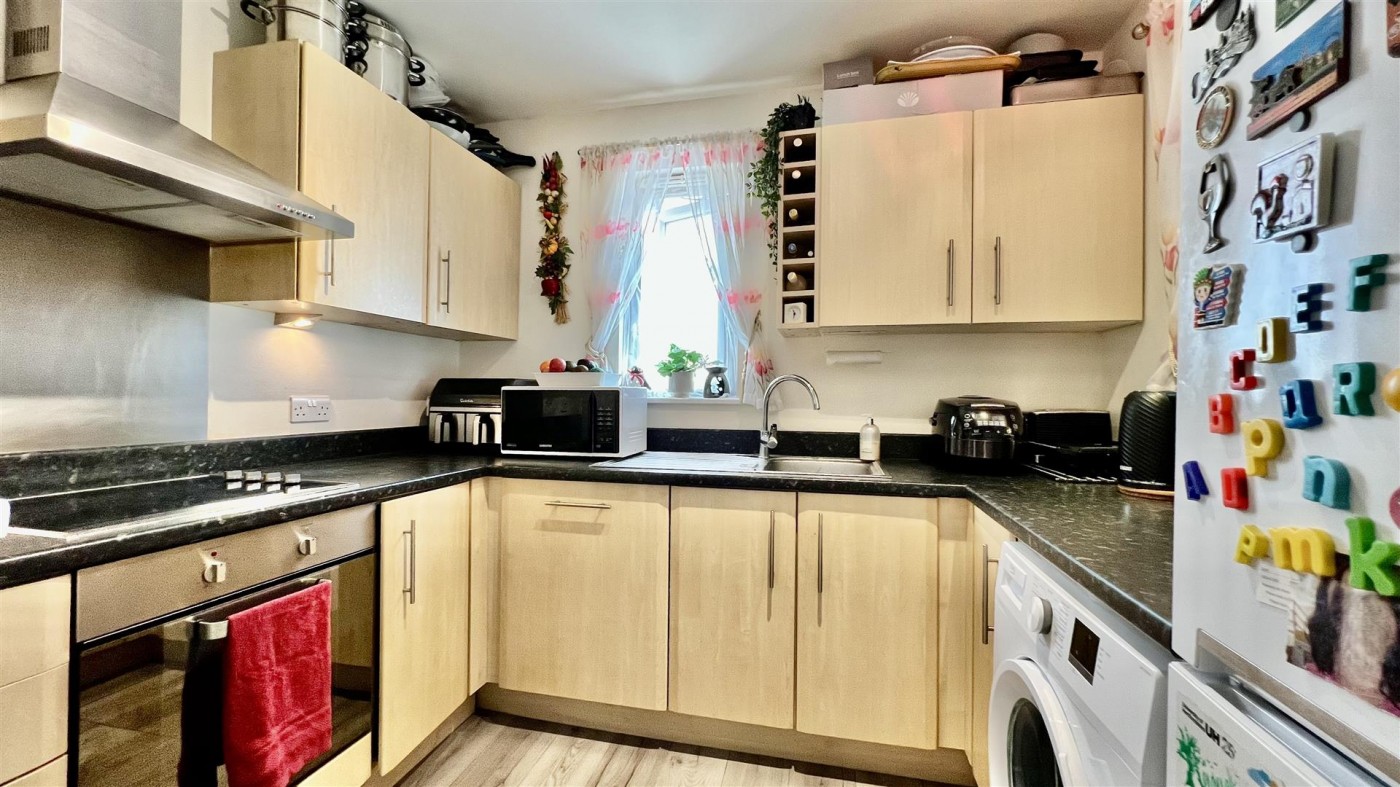Images for Canalside Gardens, Southall, UB2