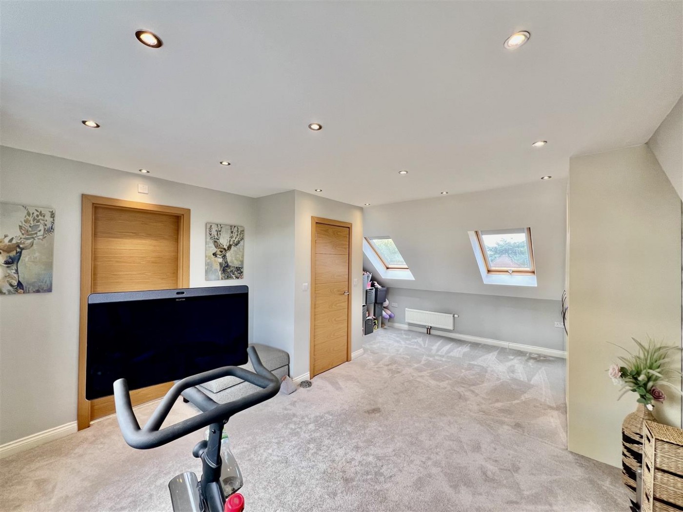 Images for Thorncliffe Road, Norwood Green, UB2