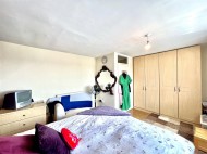 Images for Harlech Gardens, Heston, TW5