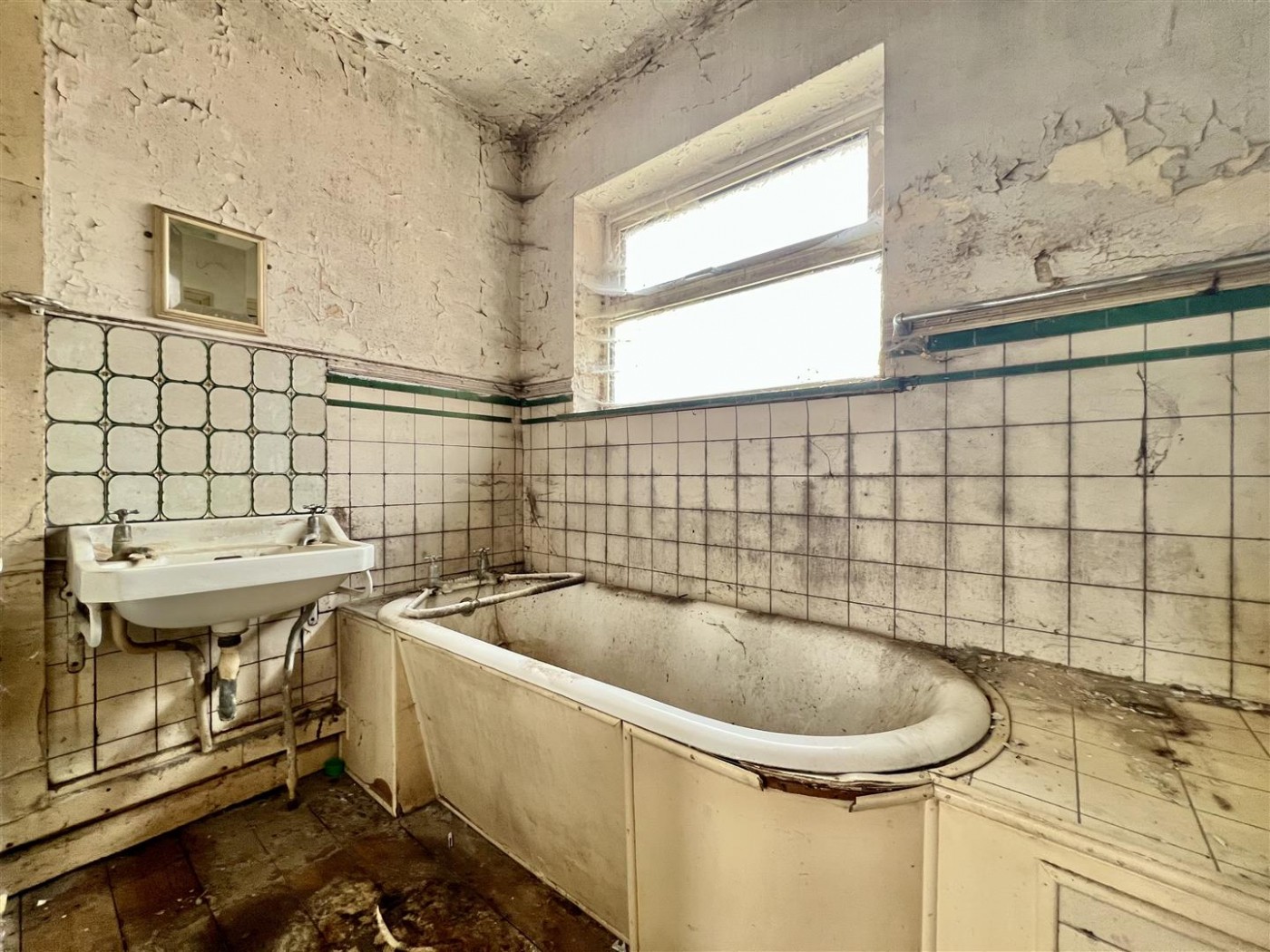 Images for Wellington Avenue, Hounslow, TW3