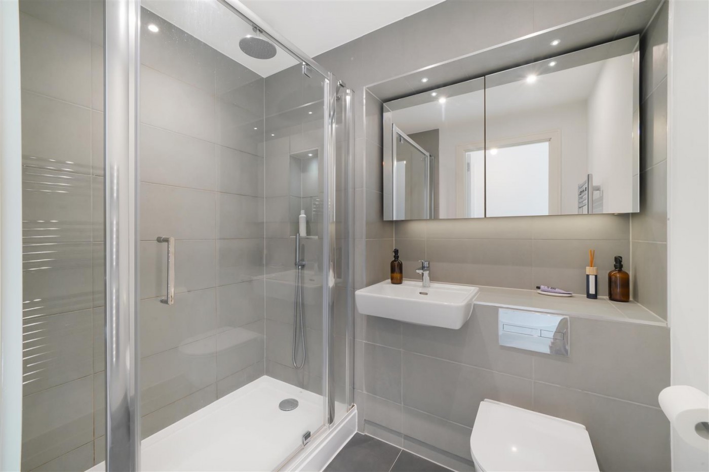 Images for Ashwell House, Healum Avenue, Southall, UB1