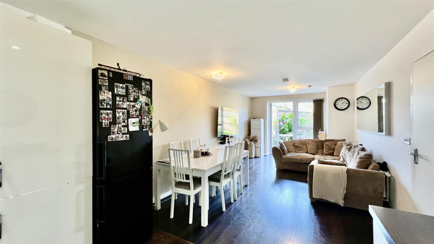 Images for Salisbury Road, Southall, UB2