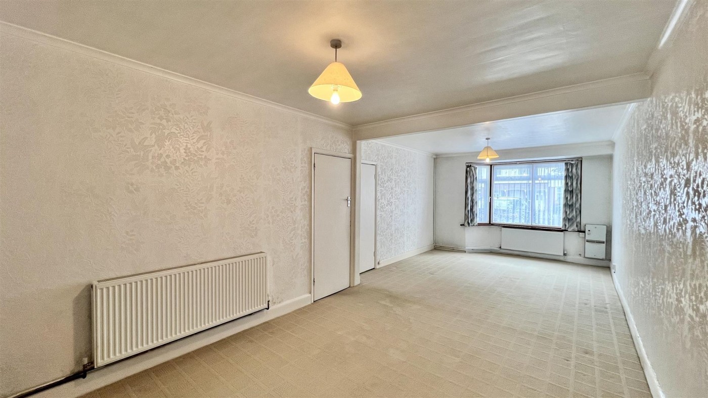 Images for Byron Avenue, Cranford, TW4