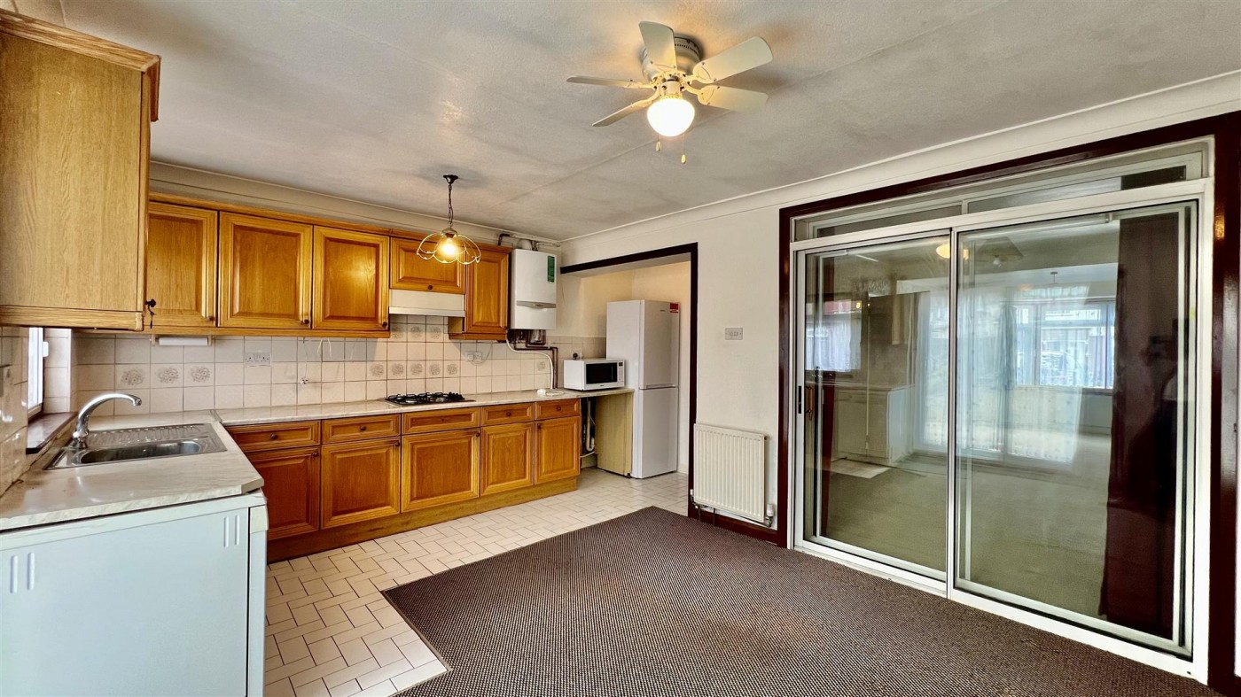 Images for Byron Avenue, Cranford, TW4