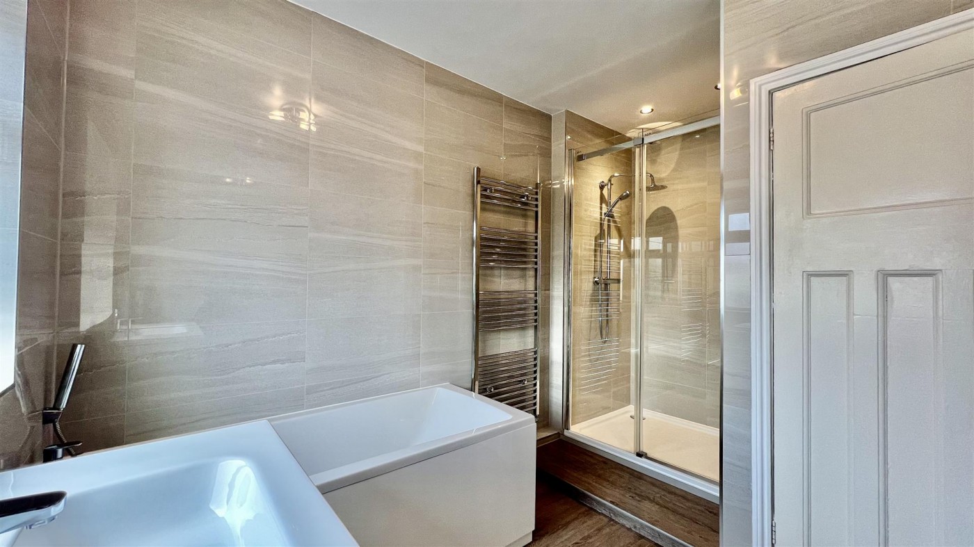 Images for Byron Avenue, Cranford, TW4