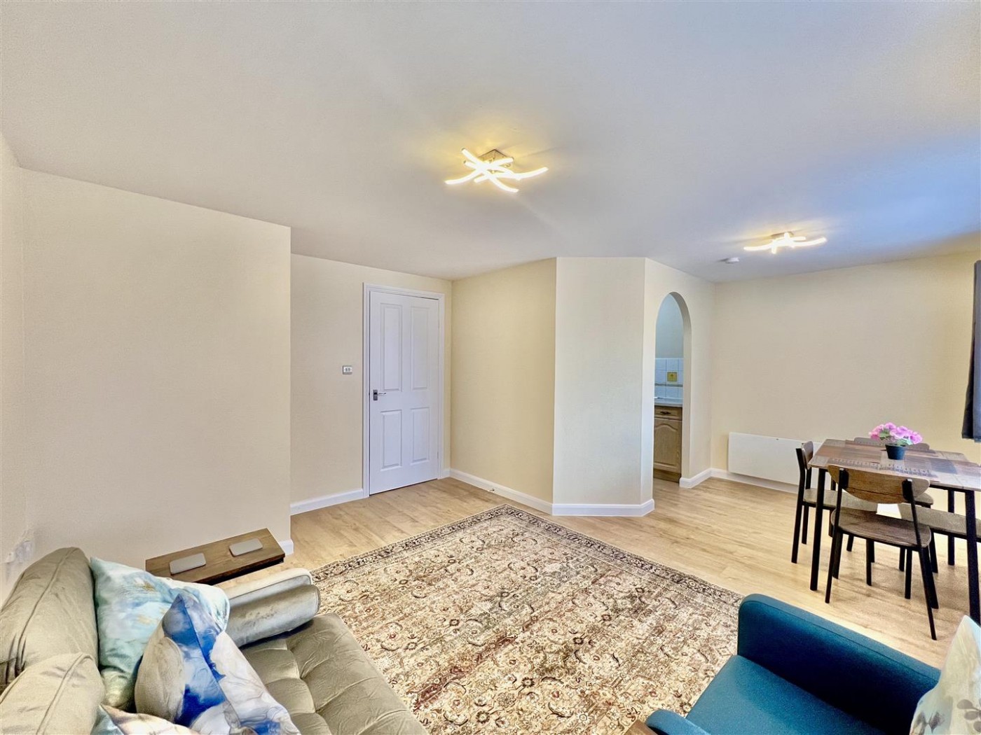 Images for Nuffield Court, Heston, TW5