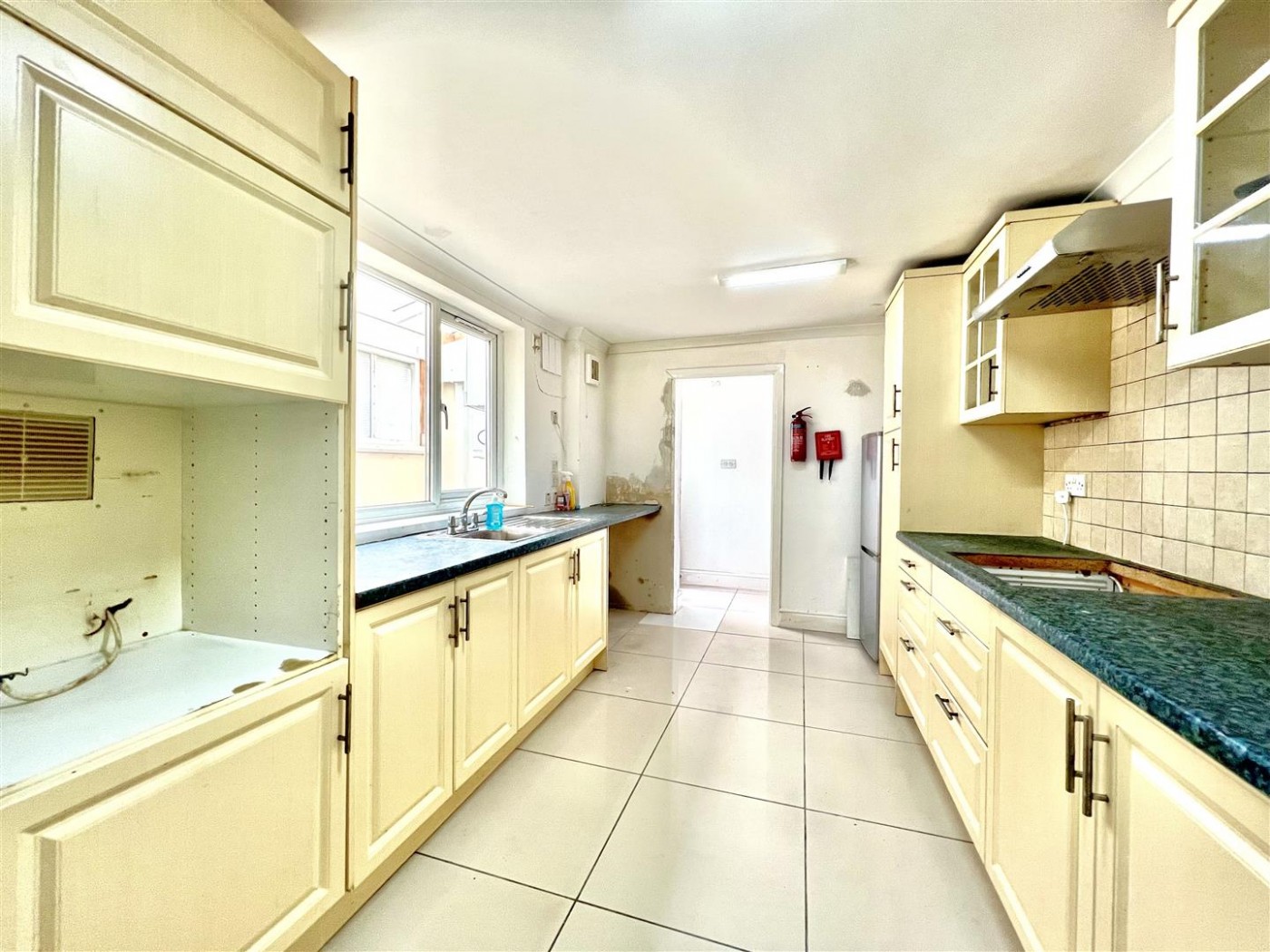 Images for Queens Road, Southall, UB2