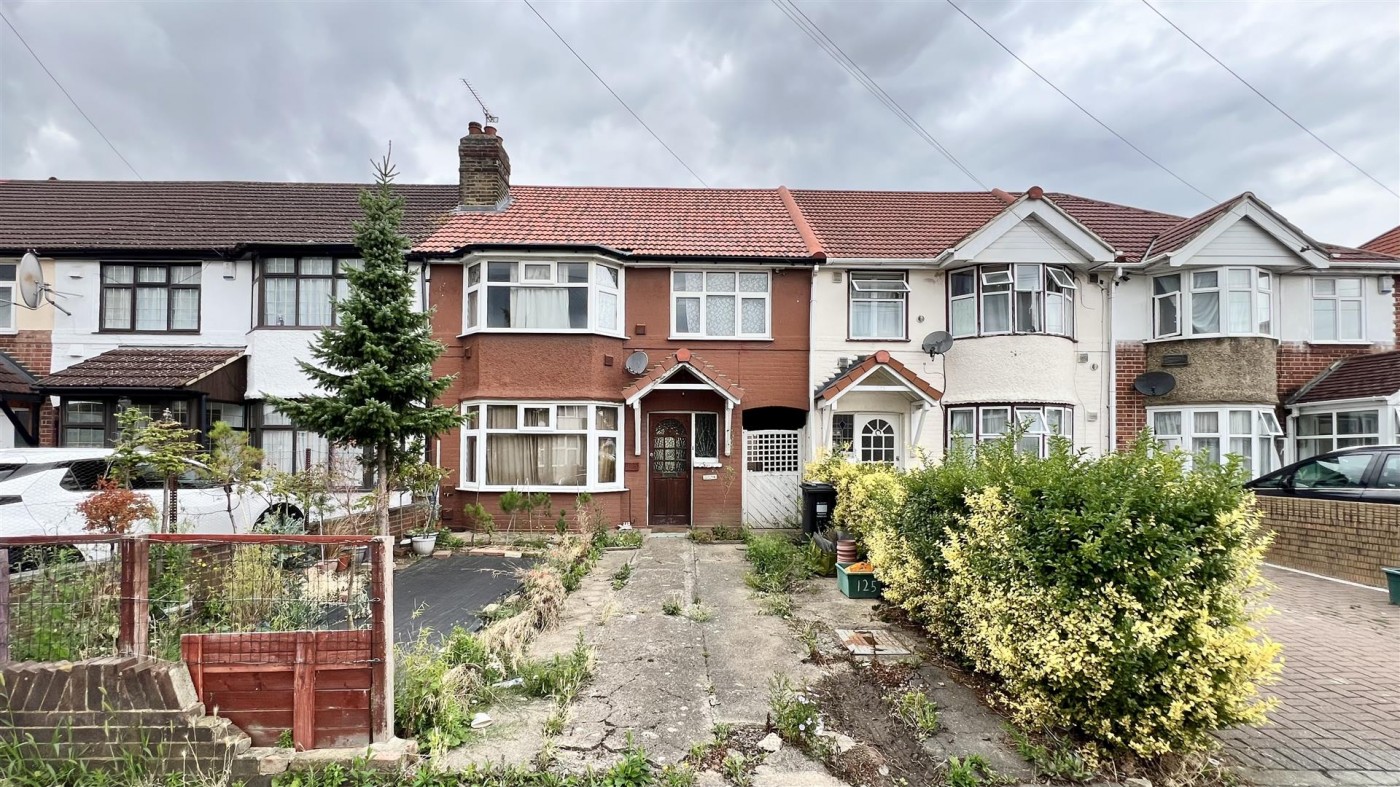 Images for Ash Grove, Heston, TW5