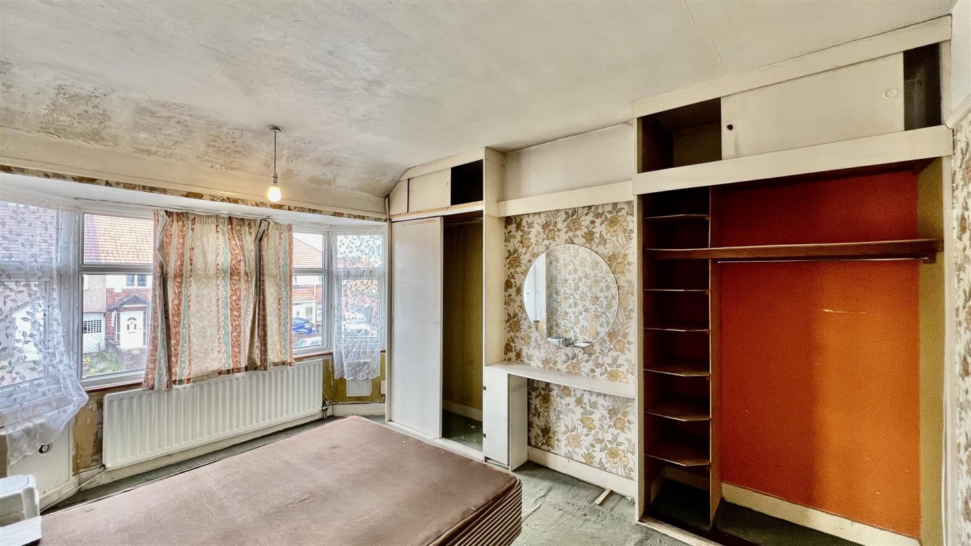 Images for Ash Grove, Heston, TW5