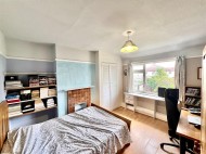 Images for Meadow Waye, Heston, TW5