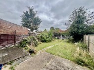 Images for Meadow Waye, Heston, TW5