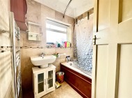Images for Meadow Waye, Heston, TW5