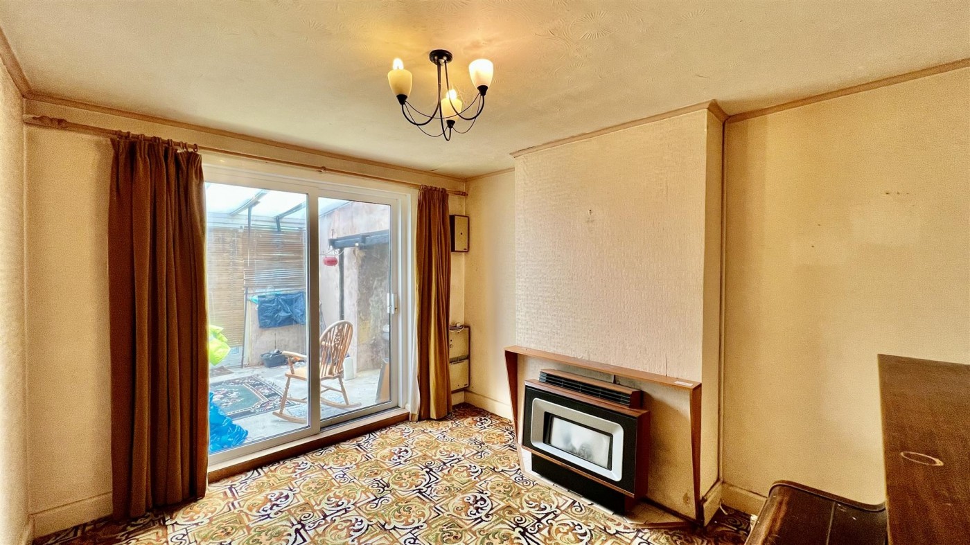 Images for Ash Grove, Heston, TW5