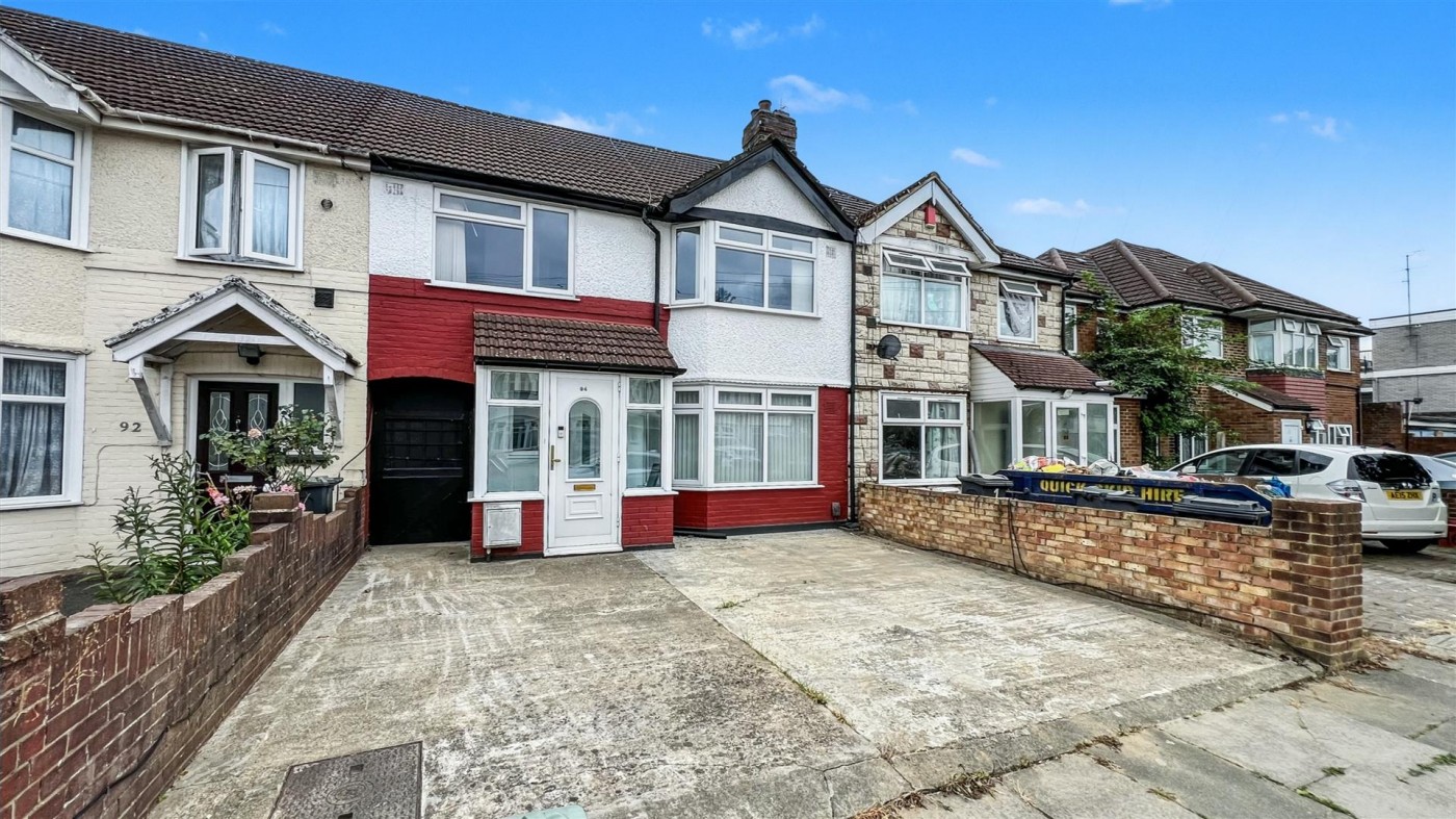 Images for Mornington Crescent, Cranford, TW5