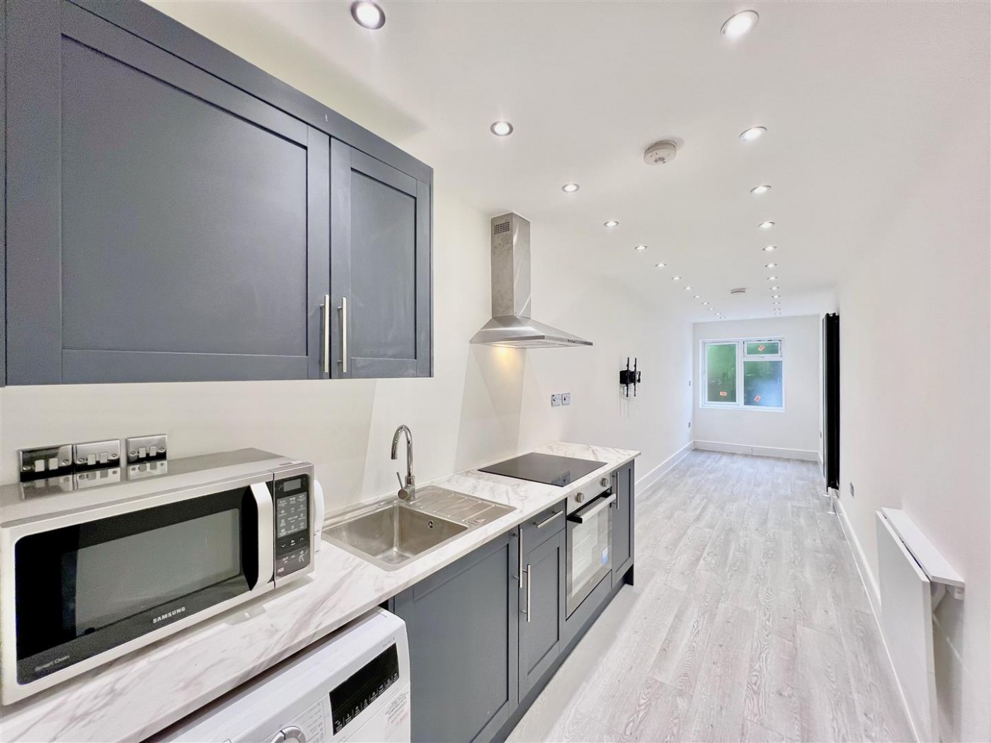 Images for Thornbury Avenue, Isleworth, TW7