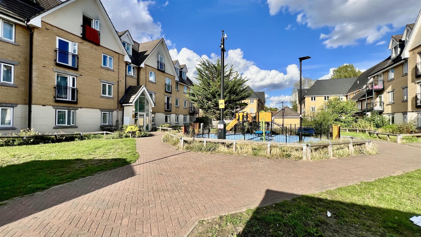 Images for Fusiliers Way, Hounslow, TW4