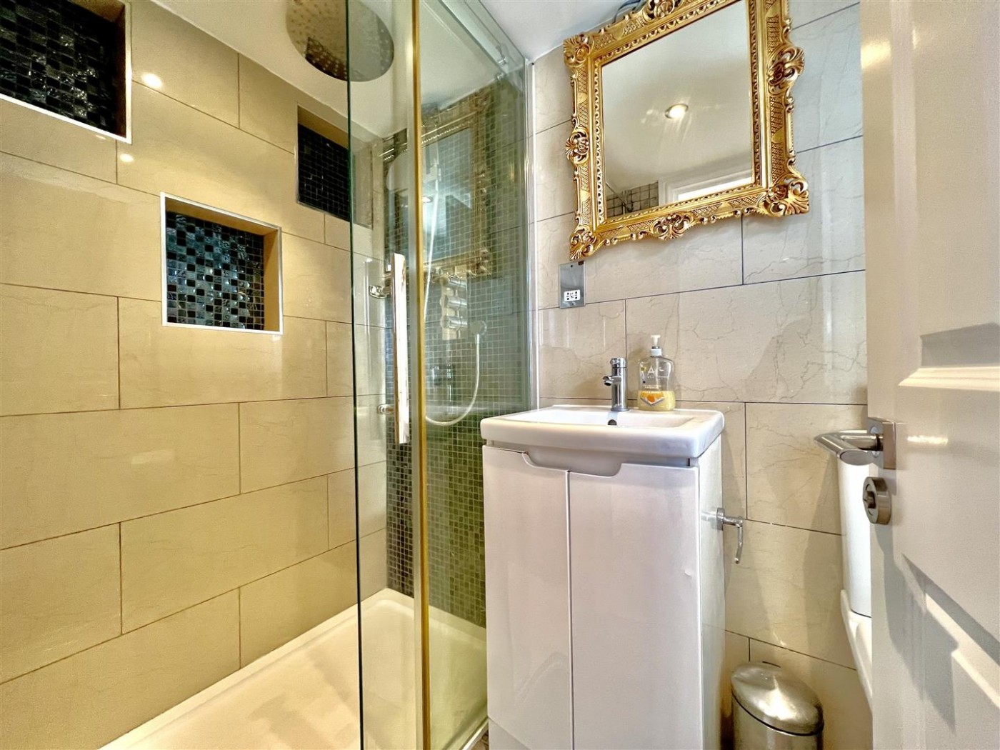 Images for Hampton Road West, Feltham, TW13