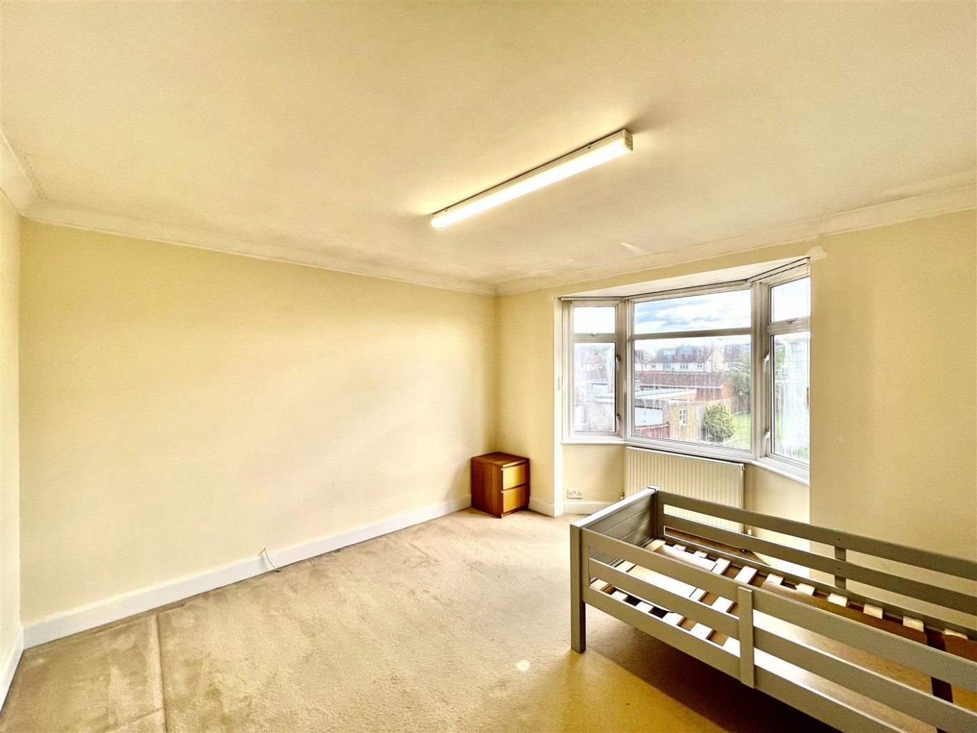 Images for Shelley Crescent, Heston, TW5