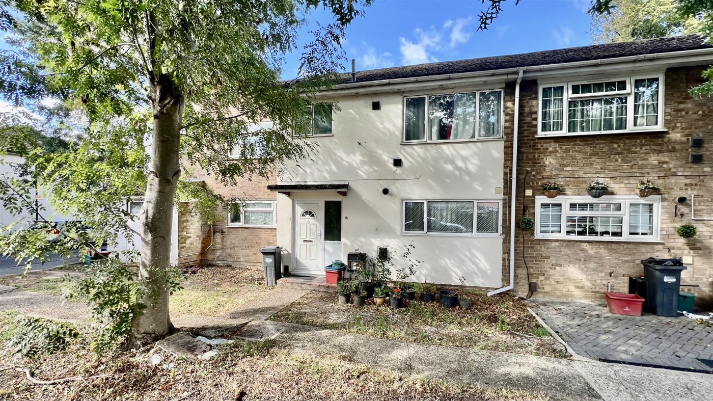 Images for The Avenue, Cranford, TW5