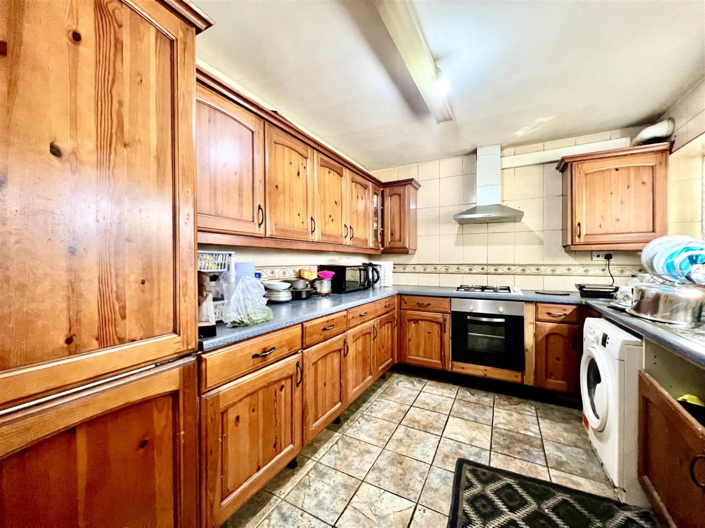 Images for The Avenue, Cranford, TW5