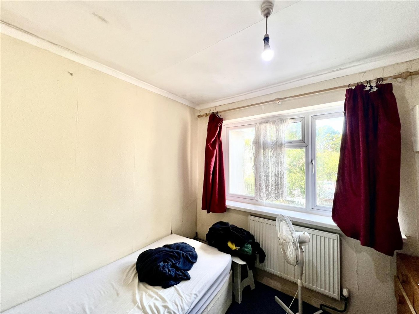 Images for The Avenue, Cranford, TW5