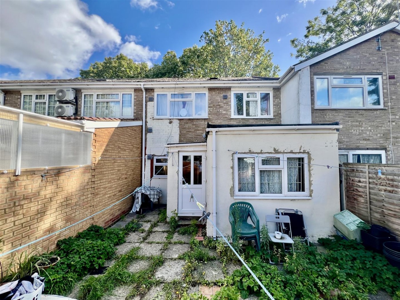 Images for The Avenue, Cranford, TW5