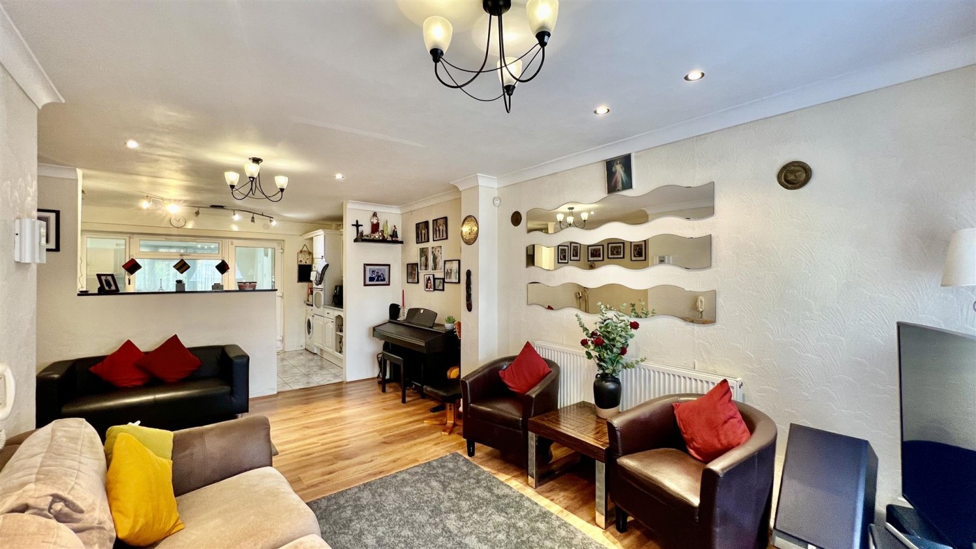 Images for Clark Way, Heston, TW5