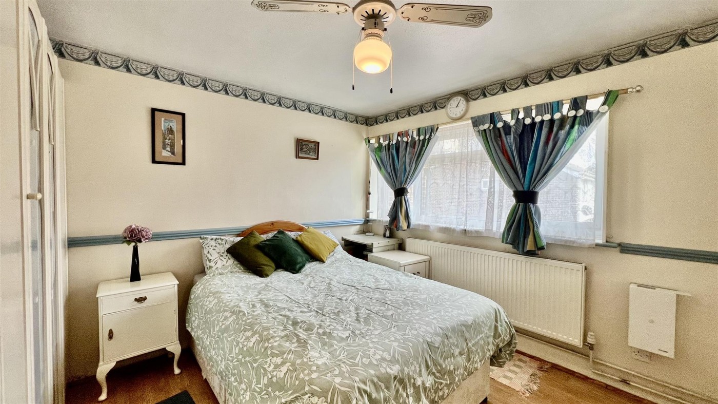 Images for Clark Way, Heston, TW5