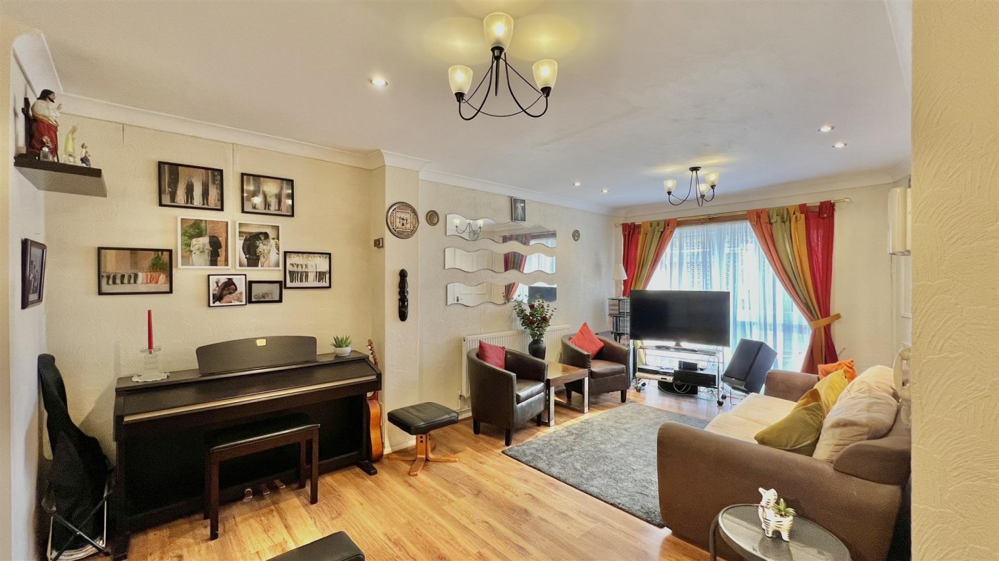 Images for Clark Way, Heston, TW5