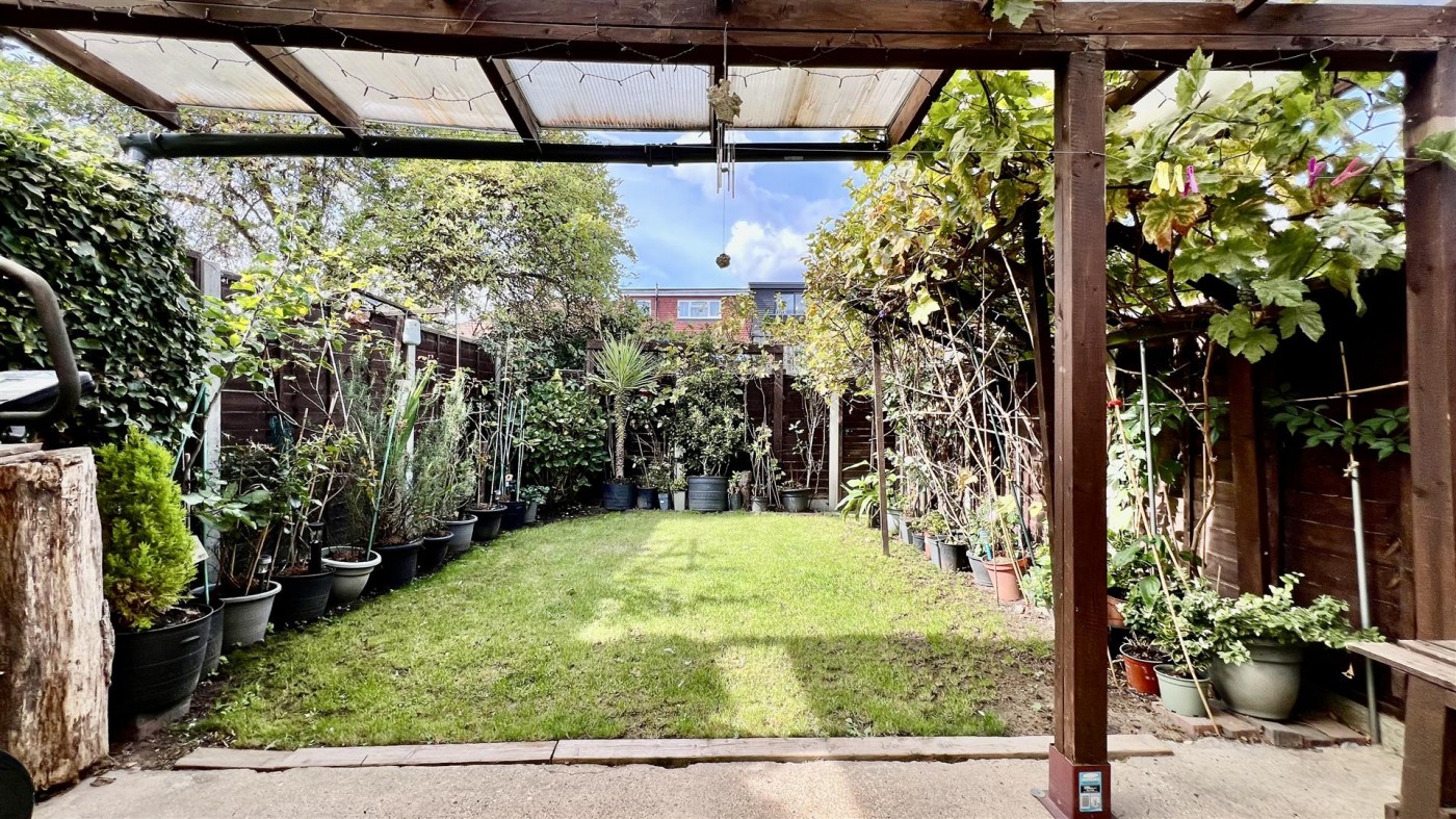 Images for Clark Way, Heston, TW5