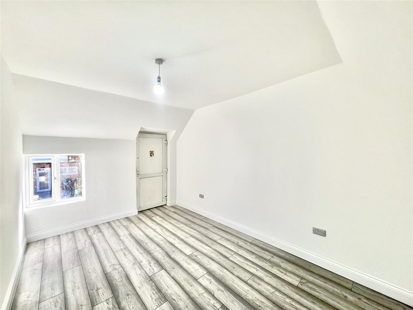 Images for Bath Road, Hounslow, TW3