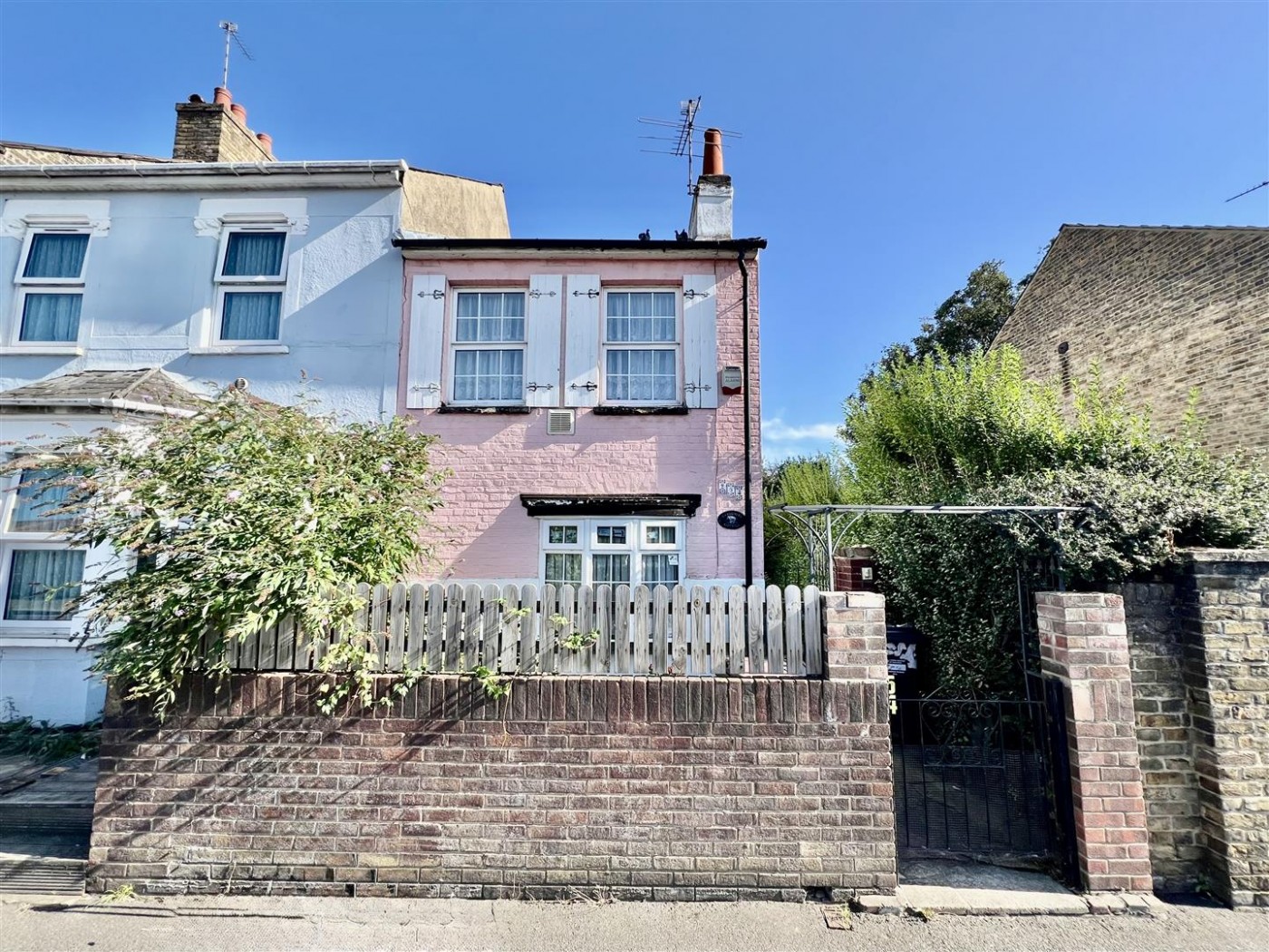 Images for Hanworth Road, Hounslow, TW3