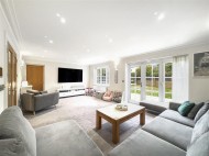 Images for Briarfield Close, Bexleyheath, DA7