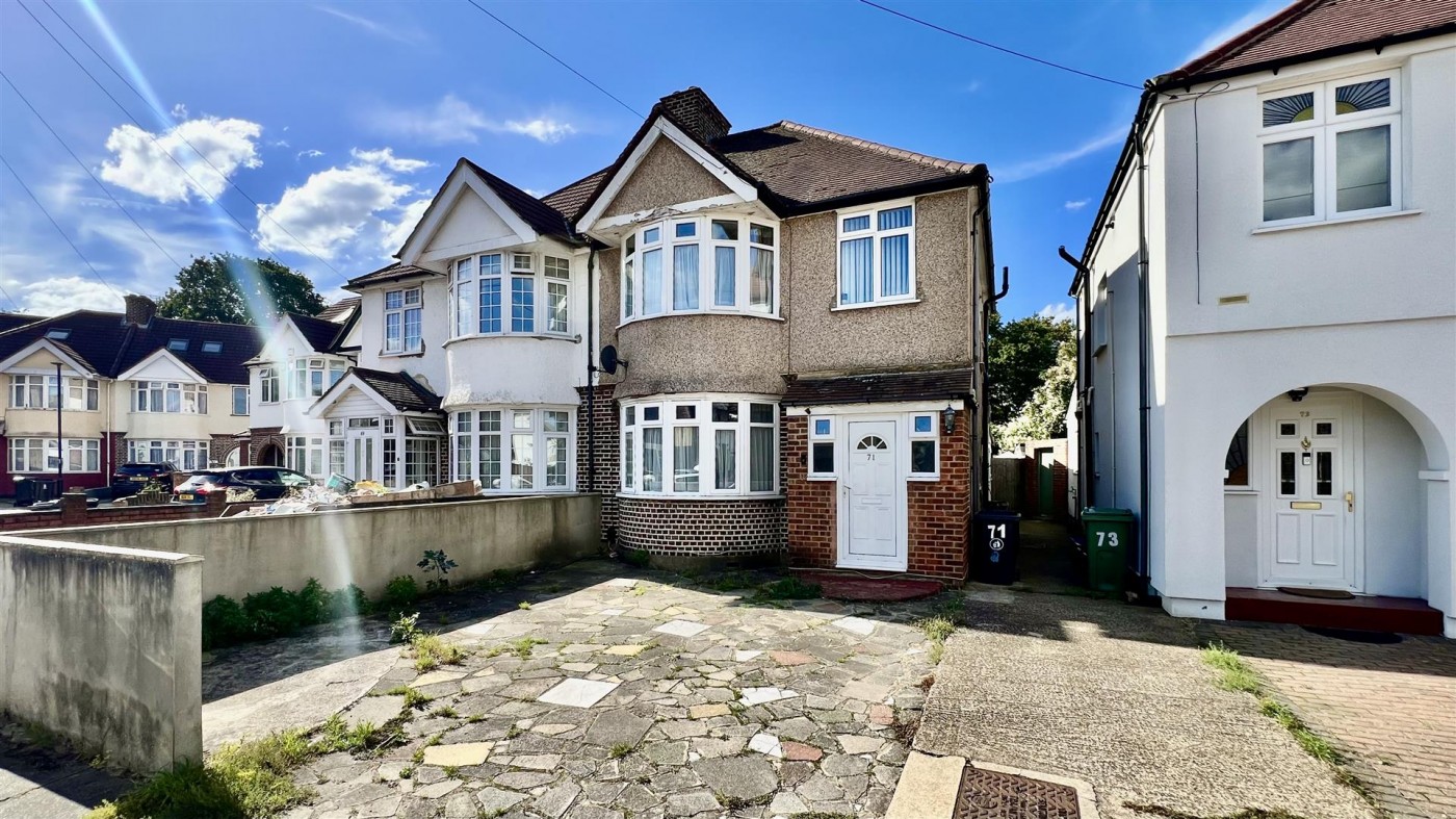 Images for Nelson Gardens, Whitton, TW3
